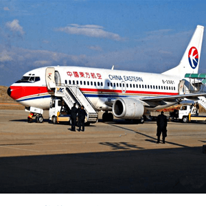 佳木斯东郊航空空运航空快运业稳步发展的原因是什么？
